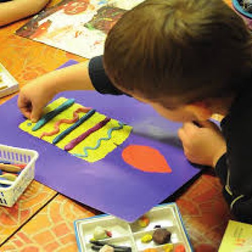 Skrīveru bērnudārzos 5 un 6 gadus veciem bērniem nodrošinās arī klātienes nodarbības