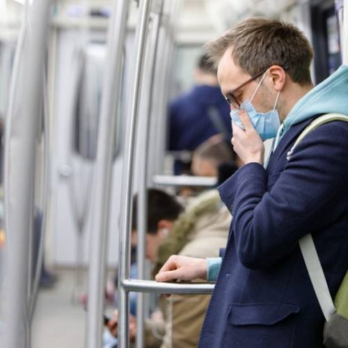 No 7. oktobra sabiedriskajā transportā obligāti jālieto mutes un deguna aizsegs